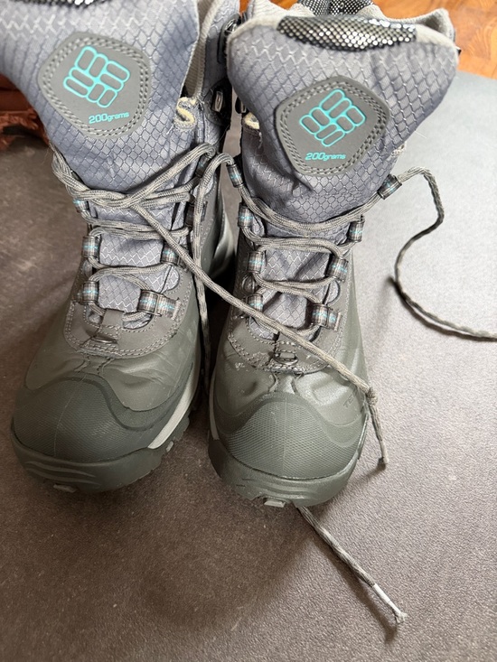 Columbia Shoes - Columbia Gray Snow Boots with Aqua Logo Accents